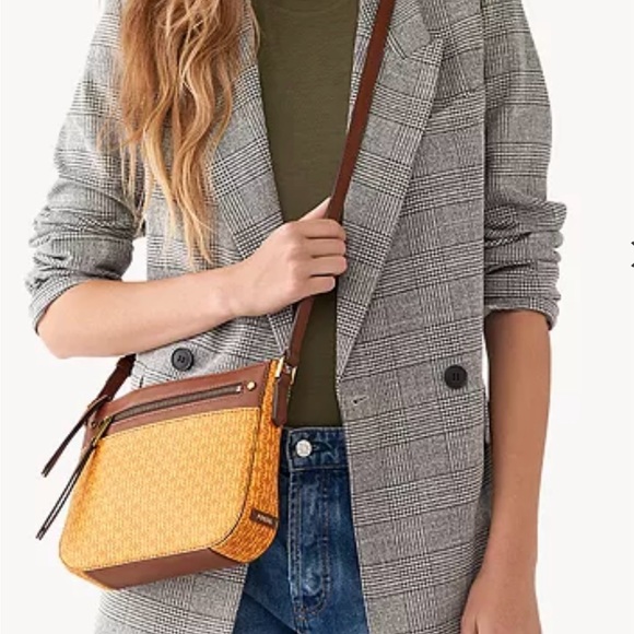 Fossil Bags Fossil Farrah Crossbody Poshmark